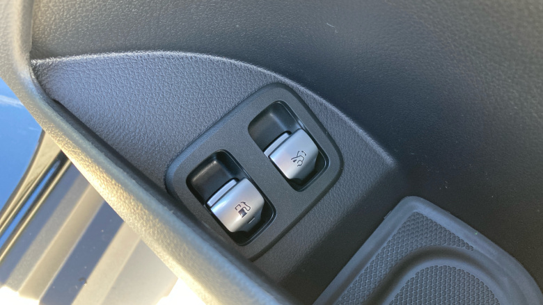 Mercedes-Benz GLC 300e 4Matic Urban Edition 5dr 9G-Tronic Estate